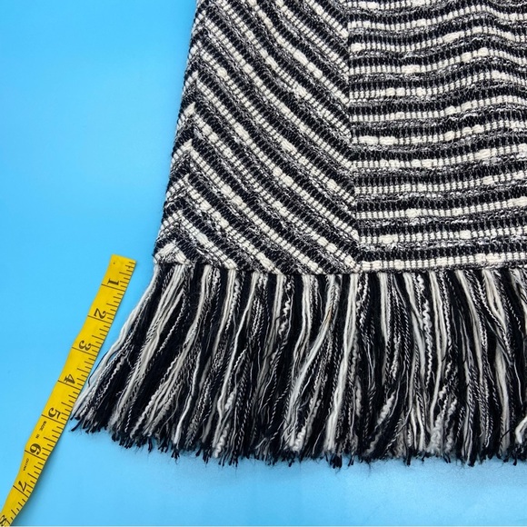 Nanette Lepore Lawless Dress Striped Black & White with Fringe Hem Size 6 - Picture 8 of 14